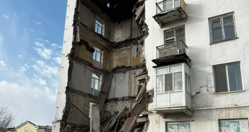 Часть жилого дома обрушилась в Балхаше