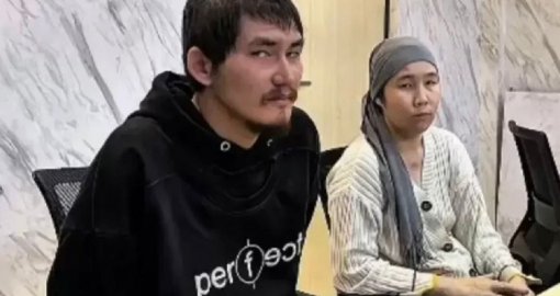 Признался во всем: главного подозреваемого в жестоком убийстве семьи привезли на место расправы в Жангельдин