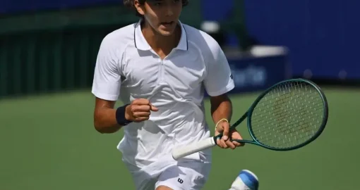 Казахстанский теннисист Амир Омарханов пробился в финал турнира ITF в Тунисе