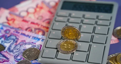 Казахстанцам ответили на слухи о 20% удержании из пенсий