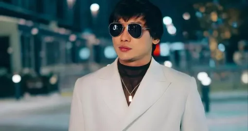 «Казахский Шатунов»: журналист призвал присвоить Кайрату Нуртасу звание Народного артиста