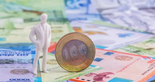 В Казахстане обновлен исторический максимум средней зарплаты