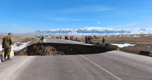 Дорогу Кеген – Нарынкол размыло талыми водами в Алматинской области