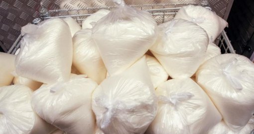 В Алматы осуществляется реализация сахара по цене до 445,5 тенге за килограмм