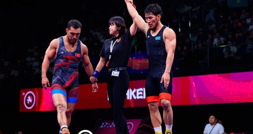 Алматбек Аманбек завоевал золотую медаль чемпионата Азии по греко-римской борьбе