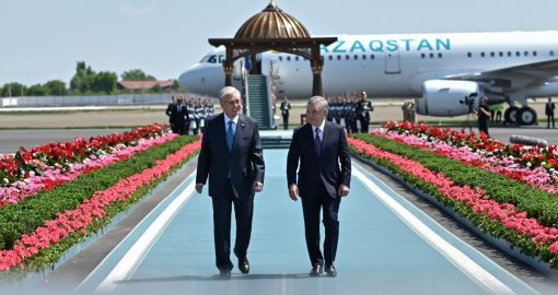 Касым-Жомарт Токаев прибыл с рабочим визитом в Узбекистан