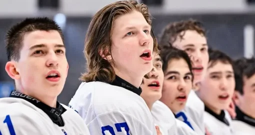 Казахстан устроил разгром века: 7 шайб за период и унижение хозяев ЧМ