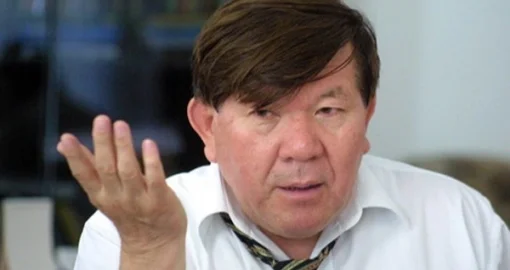 Алматинцы предлагают переименовать улицу Розыбакиева в честь Мухтара Шаханова