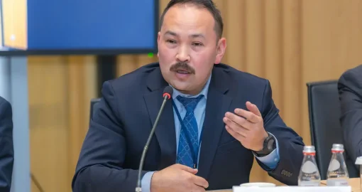 «Банкам нужно выращивать заемщиков»: Рысмамбетов объяснил, кто должен кредитовать экономику Казахстана