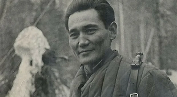 «Историческая справедливость»: Токаев присвоил Бауыржану Момышулы звание «Халық қаһарманы»