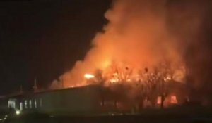 Два человека погибли при взрыве газового баллона в кафе в Карагандинской области